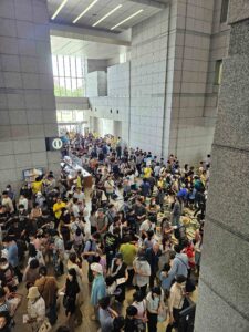 群馬県庁1階県民ホール